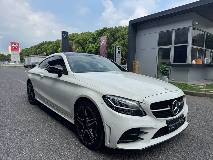 Mercedes-Benz C-Class (Imported) 2023 C 260 Coupe - zdjęcie 3