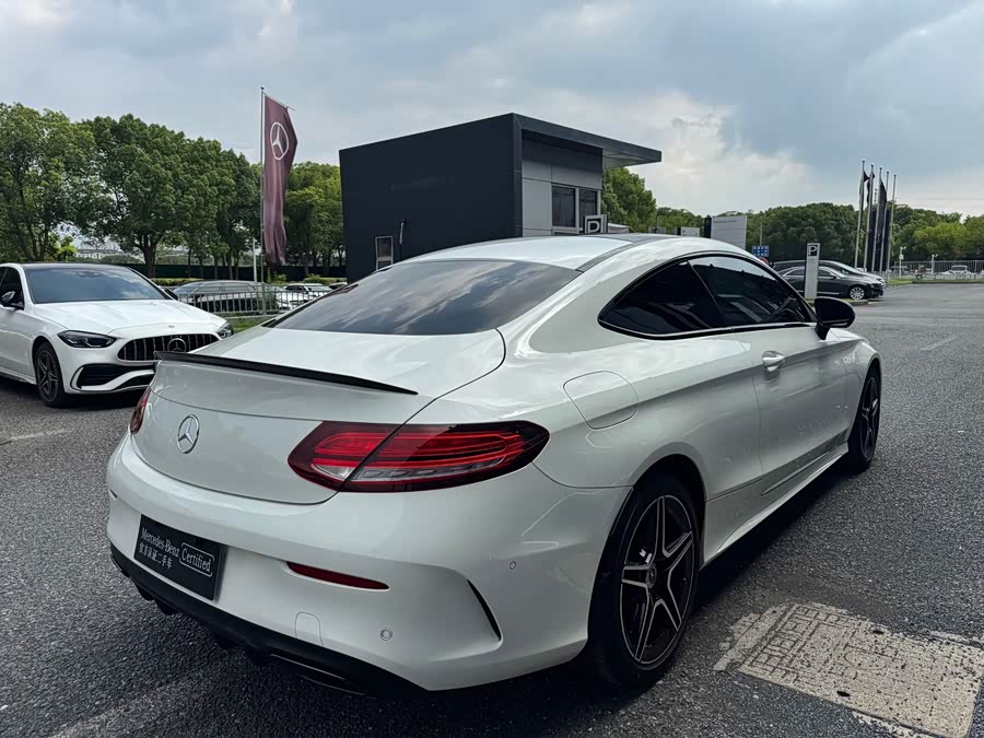 Mercedes-Benz C-Class (Imported) 2023 C 260 Coupe - zdjęcie 6
