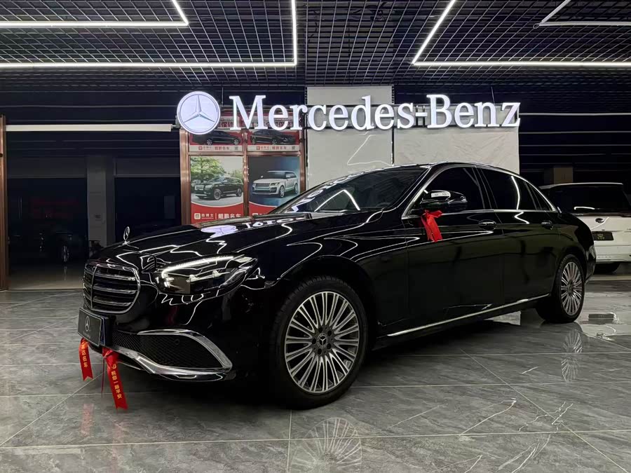 Mercedes-Benz E-Class 2023 E 300 L Luxury - zdjęcie 1