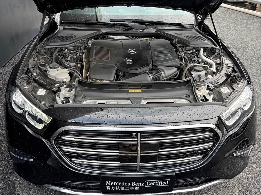 Mercedes-Benz E-Class 2025 E 300 L Luxury - zdjęcie 9