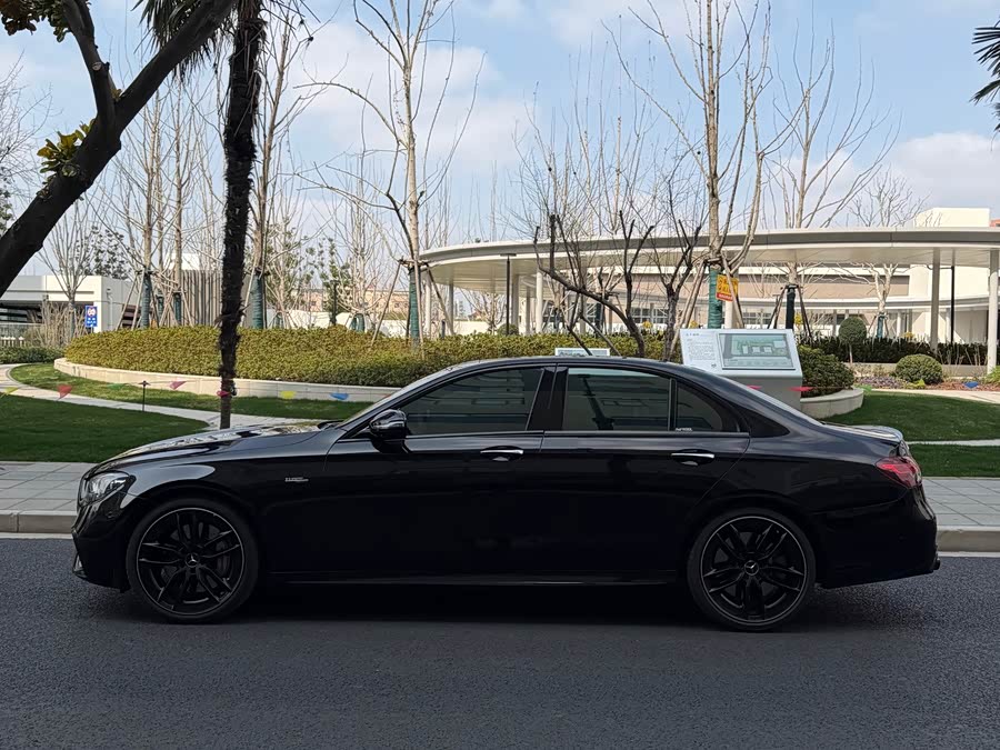 Mercedes-Benz E-Class AMG 2022 AMG E 53 4MATIC+ - zdjęcie 3