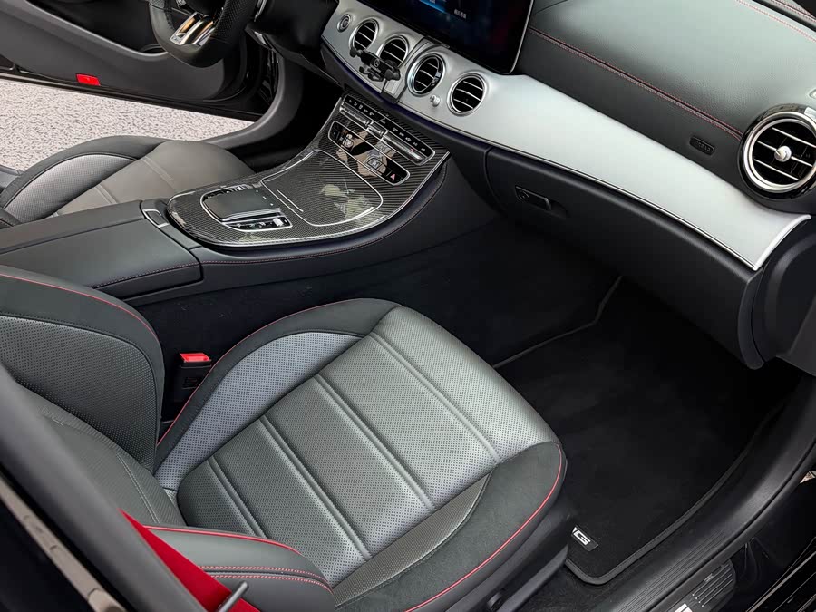Mercedes-Benz E-Class AMG 2022 AMG E 53 4MATIC+ - zdjęcie 8