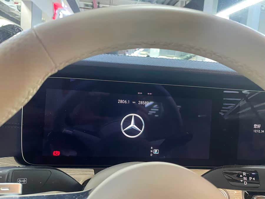 Mercedes-Benz E-Class (Imported) 2023 E 260 Coupe - zdjęcie 11