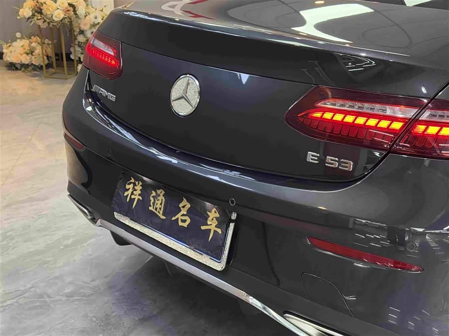 Mercedes-Benz E-Class (Imported) 2023 E 260 Coupe - zdjęcie 12