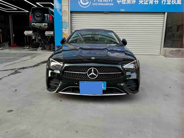 Mercedes-Benz E-Class (Imported) 2023 E 260 Coupe - zdjęcie 14