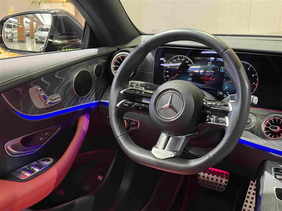 Mercedes-Benz E-Class (Imported) 2023 E 260 Coupe - zdjęcie 20