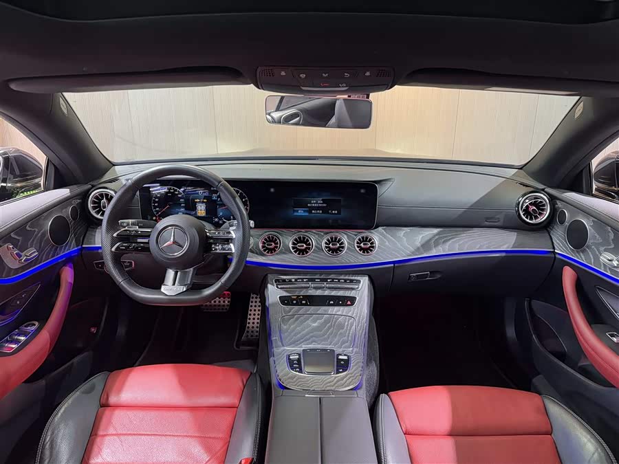 Mercedes-Benz E-Class (Imported) 2023 E 260 Coupe - zdjęcie 6