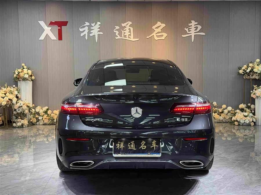 Mercedes-Benz E-Class (Imported) 2023 E 260 Coupe - zdjęcie 9