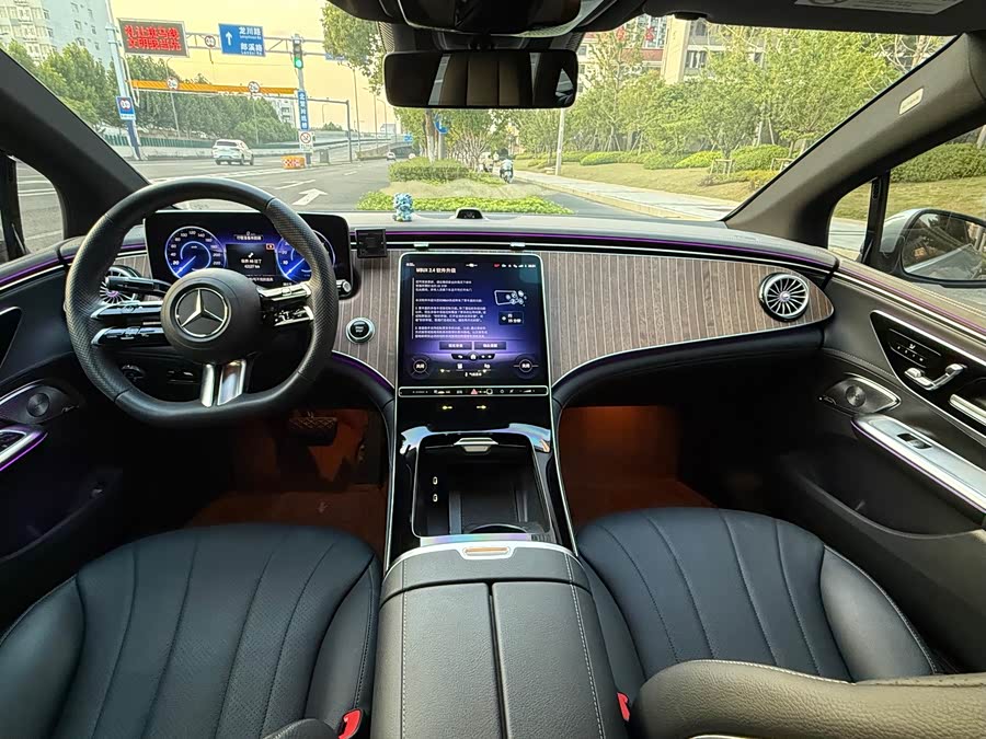 Mercedes-Benz EQE 2022 350 Pioneer Edition - zdjęcie 9