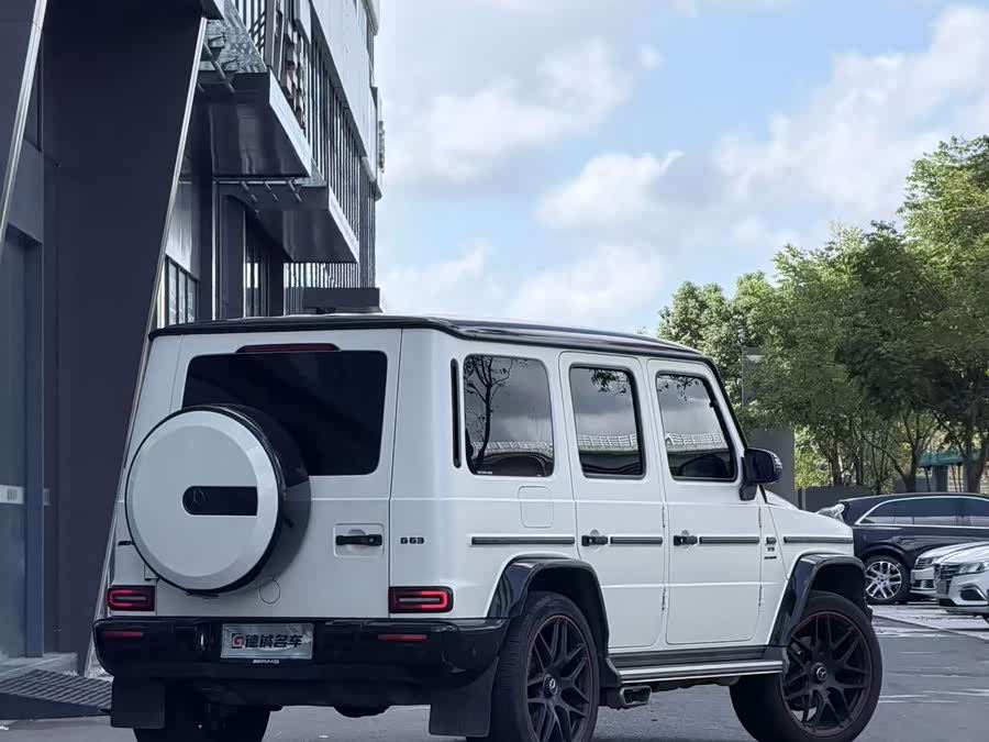 Mercedes-Benz G-Class 2024 G 400 d Euro Version - zdjęcie 4