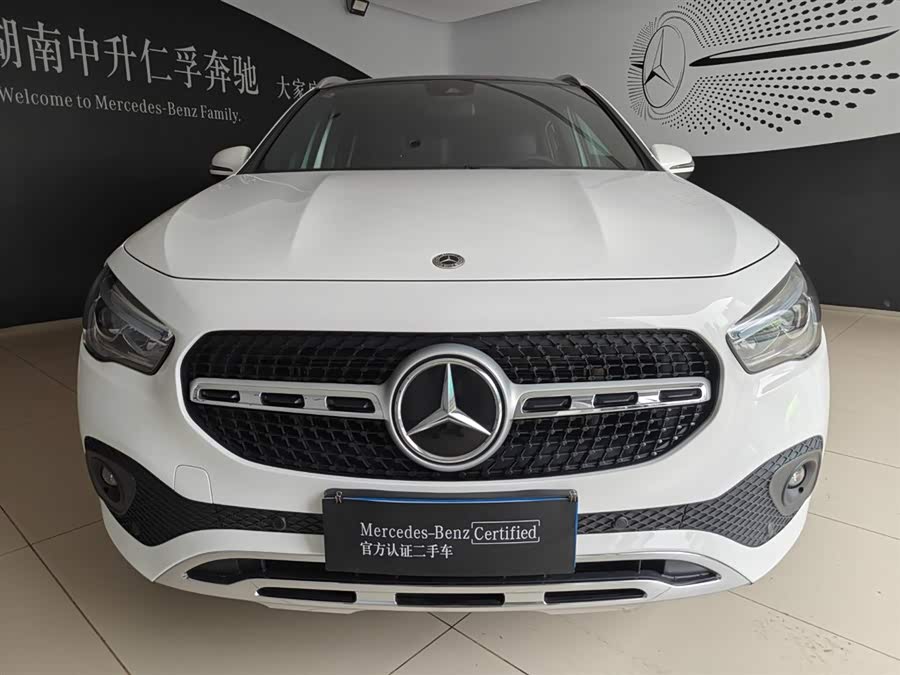 Mercedes-Benz GLA 220 - zdjęcie 3