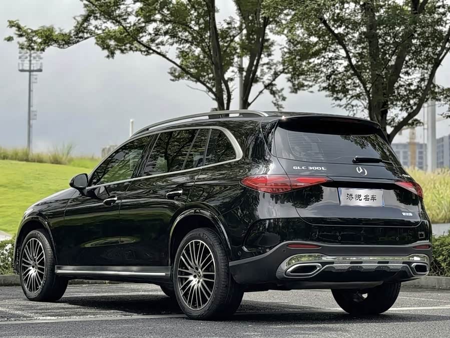 Mercedes-Benz GLC 2023 Facelift GLC 300 L 4MATIC Dynamic Edition 5-Seater - zdjęcie 5