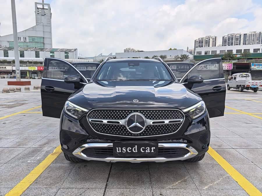 Mercedes-Benz GLC 2024 GLC 260 L 4MATIC Dynamic 5-seater - zdjęcie 2