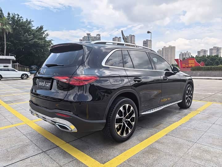 Mercedes-Benz GLC 2024 GLC 260 L 4MATIC Dynamic 5-seater - zdjęcie 14