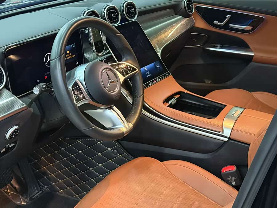 Mercedes-Benz GLC 2024 GLC 260 L 4MATIC Dynamic 5-seater - zdjęcie 3