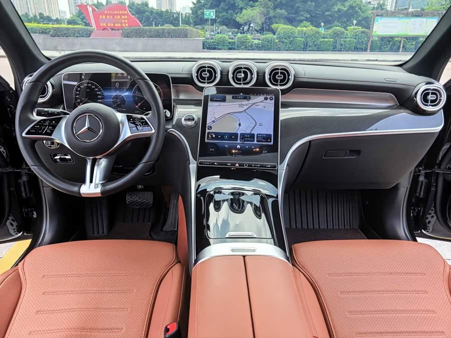 Mercedes-Benz GLC 2024 GLC 260 L 4MATIC Dynamic 5-seater - zdjęcie 7