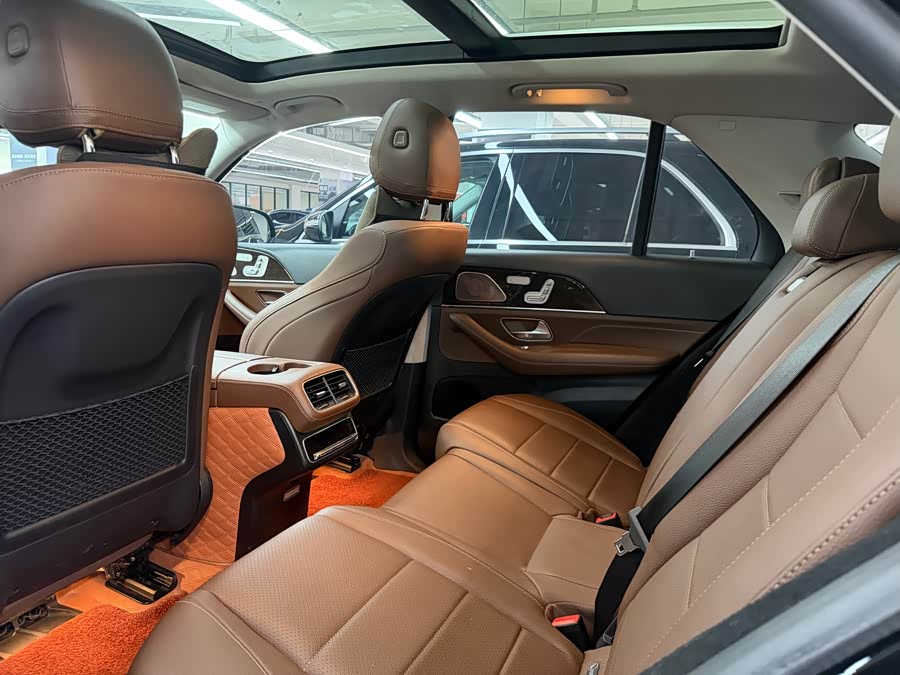 Mercedes-Benz GLE 2024 GLE 350 4MATIC Fashion Edition - zdjęcie 6
