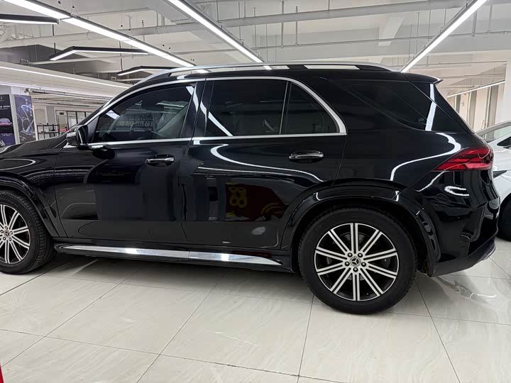 Mercedes-Benz GLE 2024 GLE 350 4MATIC Fashion Edition - zdjęcie 10