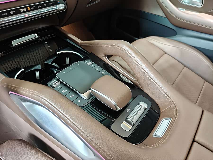 Mercedes-Benz GLE 350 4MATIC Fashion - zdjęcie 13