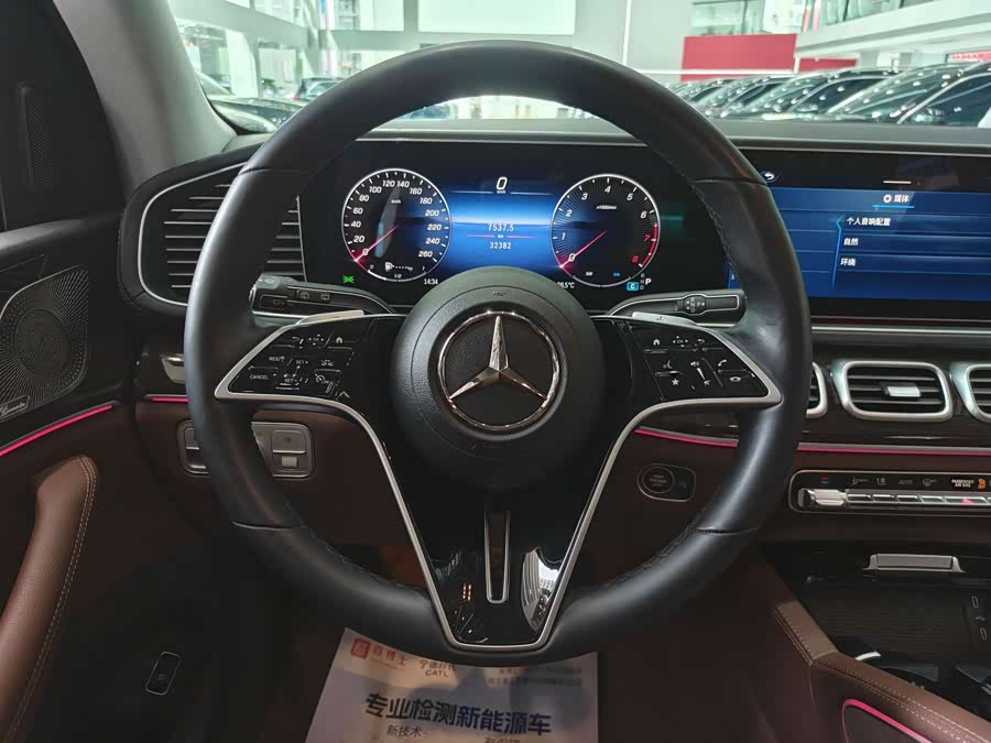 Mercedes-Benz GLE 350 4MATIC Fashion - zdjęcie 14
