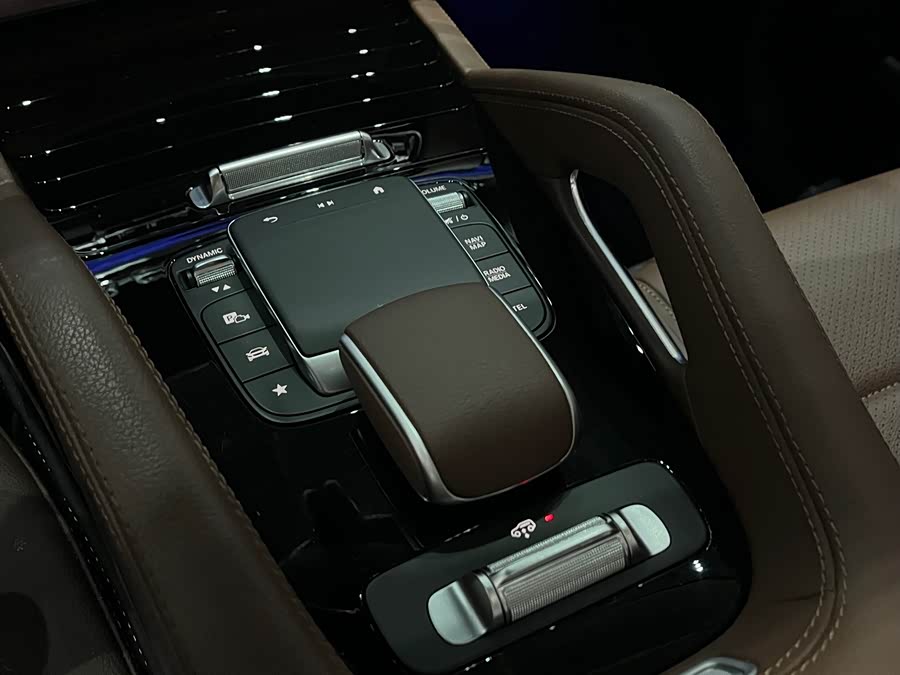 Mercedes-Benz GLE 350 4MATIC Fashion - zdjęcie 15