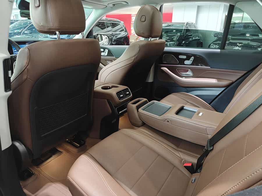 Mercedes-Benz GLE 350 4MATIC Fashion - zdjęcie 18