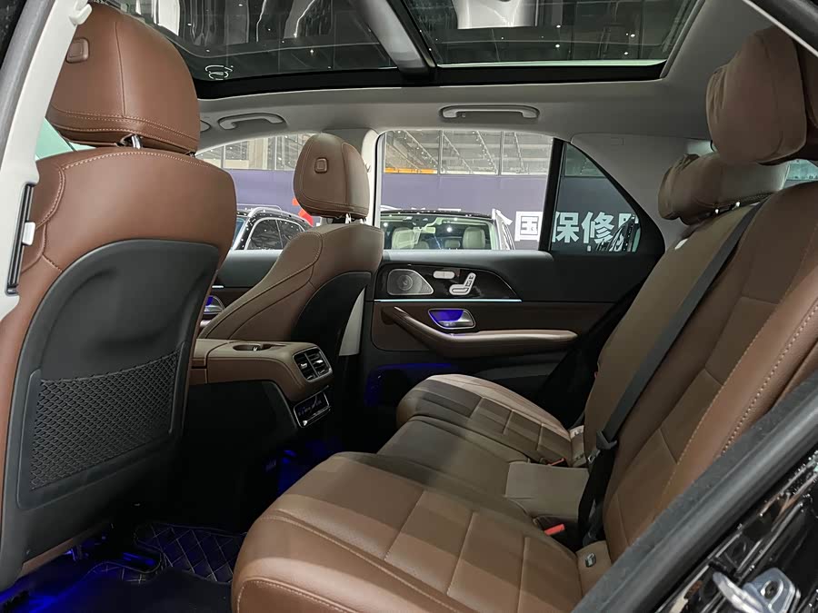 Mercedes-Benz GLE 350 4MATIC Fashion - zdjęcie 9