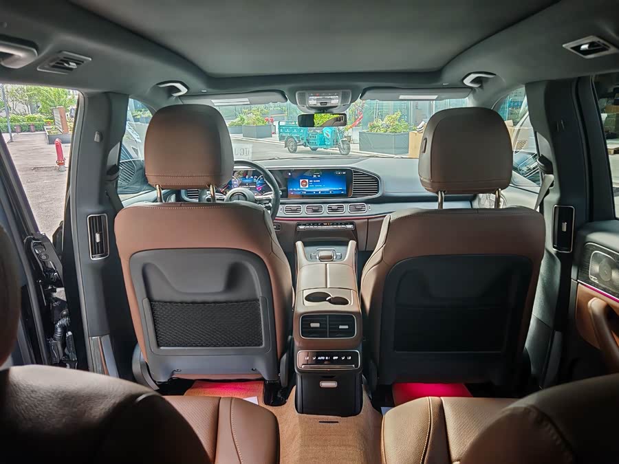 Mercedes-Benz GLS 2023 GLS 450 4MATIC Luxury - zdjęcie 12