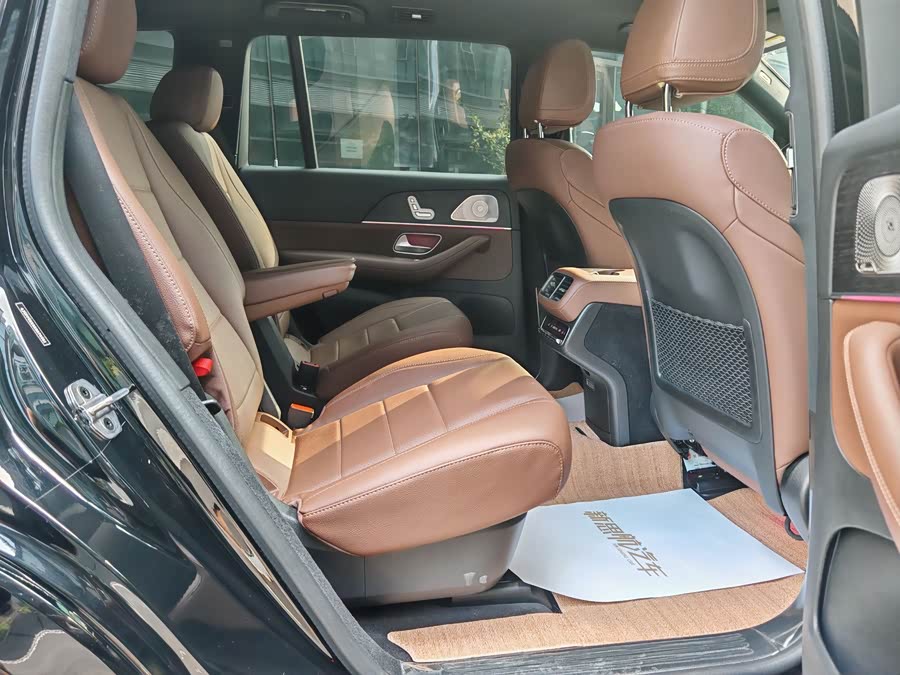 Mercedes-Benz GLS 2023 GLS 450 4MATIC Luxury - zdjęcie 14