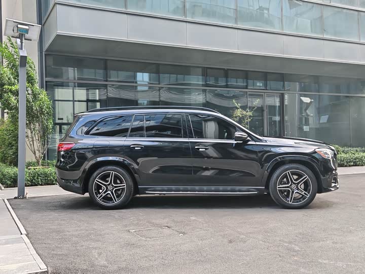Mercedes-Benz GLS 2023 GLS 450 4MATIC Luxury - zdjęcie 20