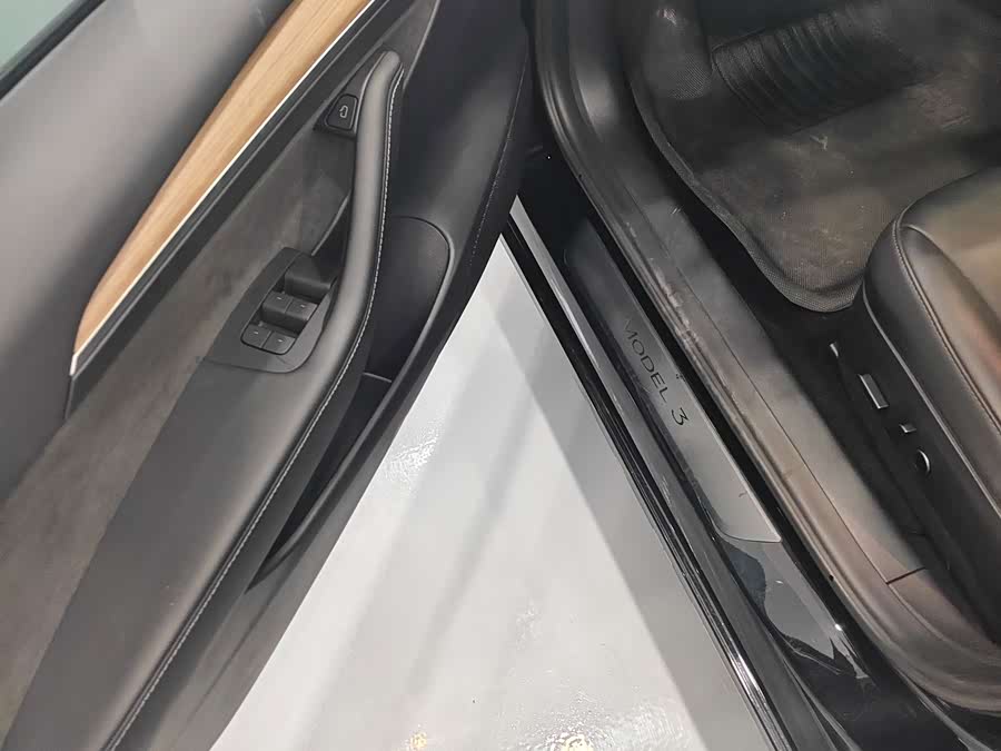 Model 3 2022 RWD - zdjęcie 4