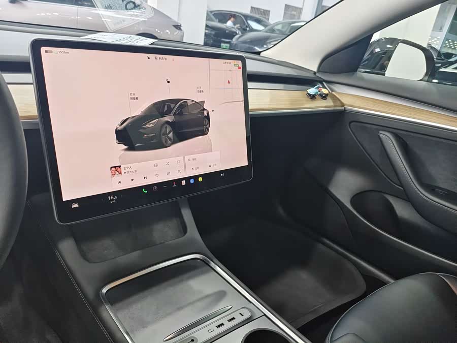 Model 3 2022 RWD - zdjęcie 8