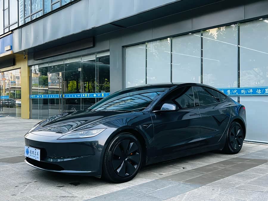 Model 3 2023 RWD - zdjęcie 2