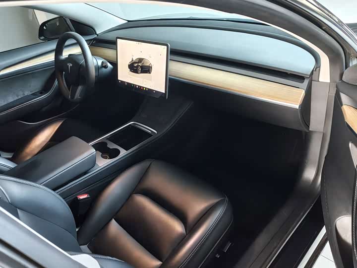 Model 3 2023 RWD - zdjęcie 19