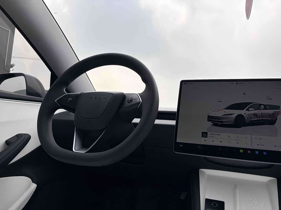 Model 3 2023 RWD - zdjęcie 9