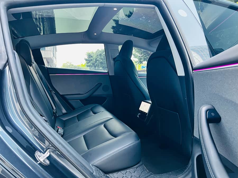 Model 3 2023 RWD - zdjęcie 10
