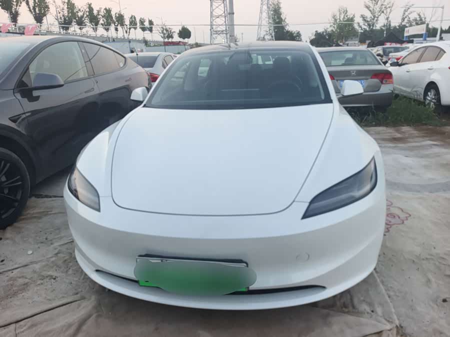 Model 3 2025 RWD - zdjęcie 2