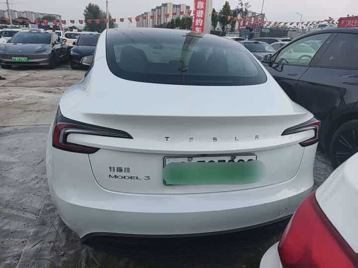 Model 3 2025 RWD - zdjęcie 17
