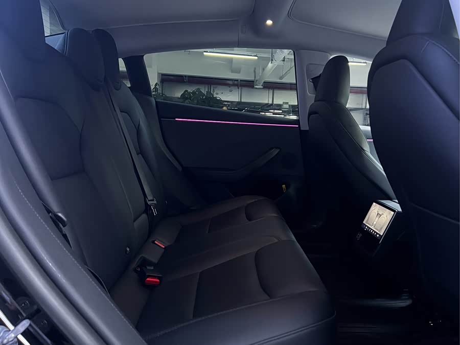 Model 3 2025 RWD - zdjęcie 5