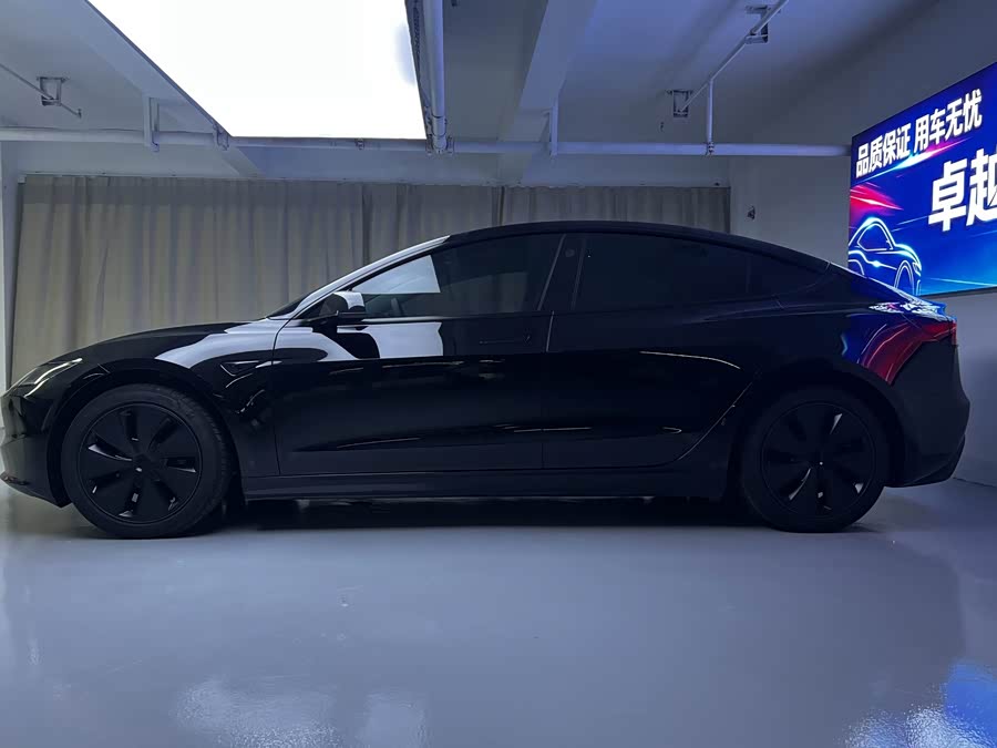 Model 3 2025 RWD - zdjęcie 8