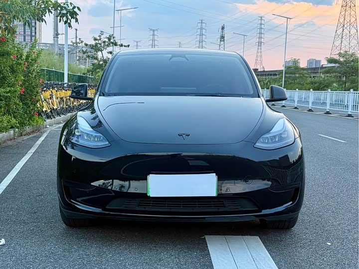 Model Y 2022 Facelift RWD - zdjęcie 20