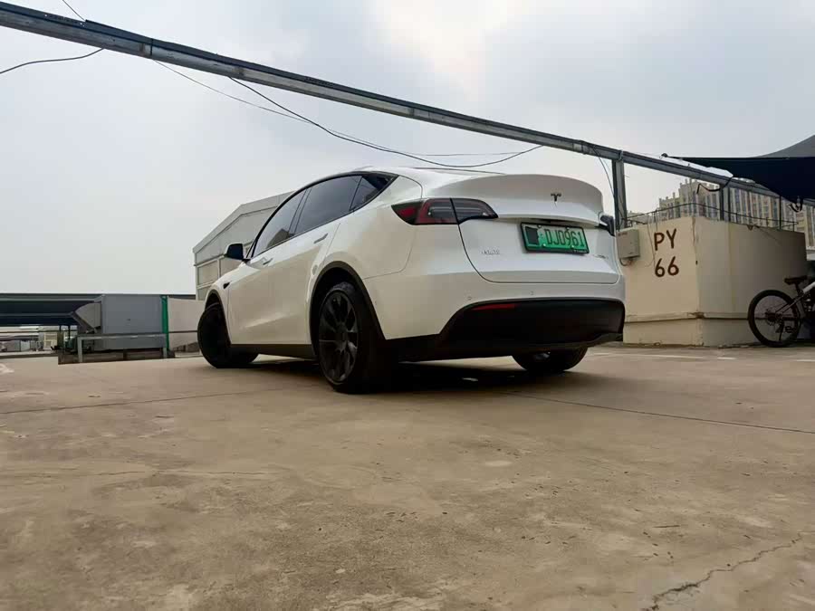 Model Y 2022 Facelift RWD - zdjęcie 6