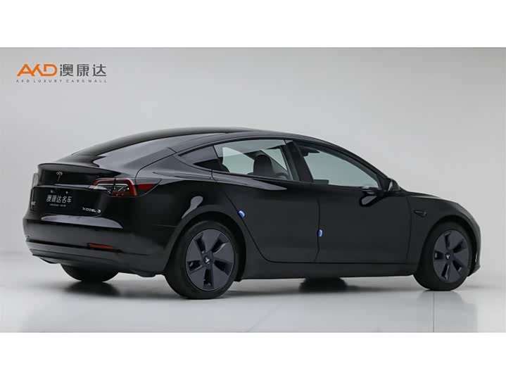 Model Y 2022 RWD - zdjęcie 13