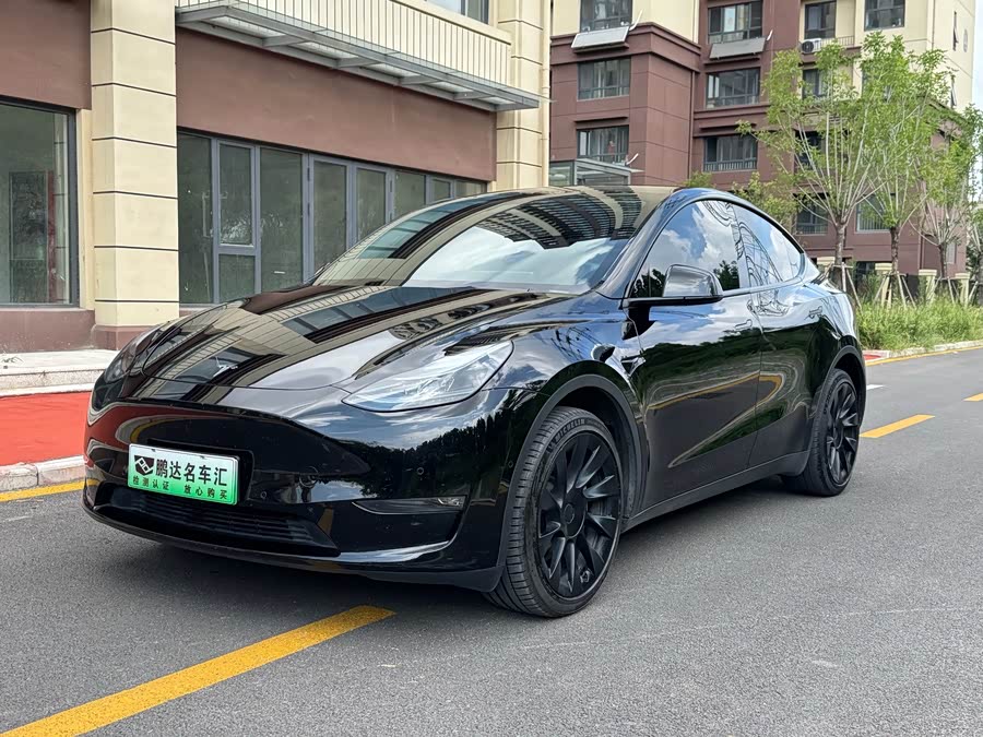 Model Y 2023 Long Range AWD - zdjęcie 1