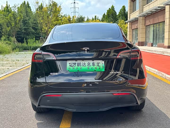 Model Y 2023 Long Range AWD - zdjęcie 17