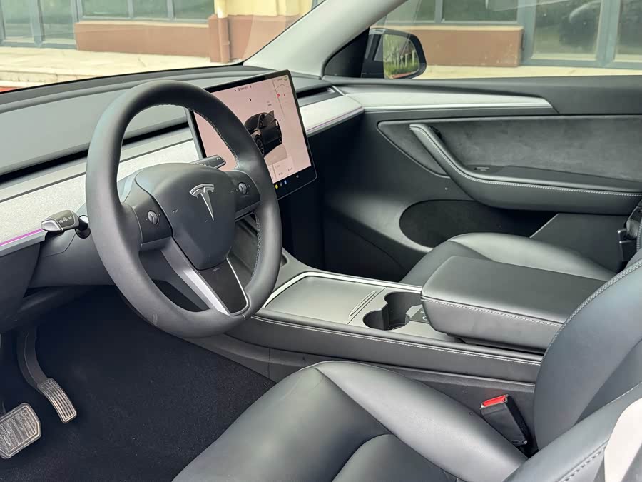 Model Y 2023 Long Range AWD - zdjęcie 4