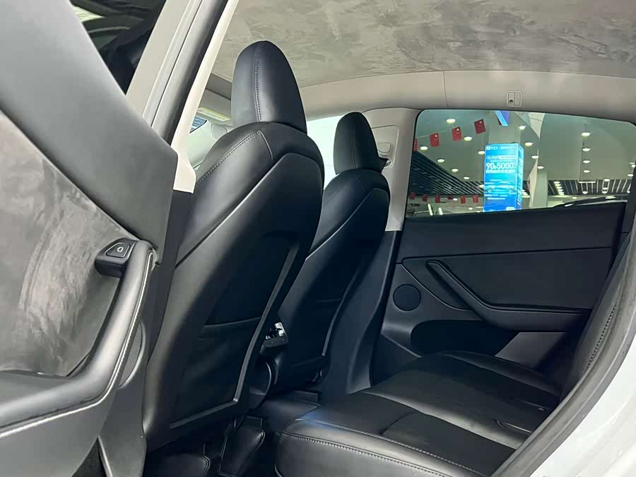 Model Y 2024 Long Range All-Wheel Drive Version - zdjęcie 8