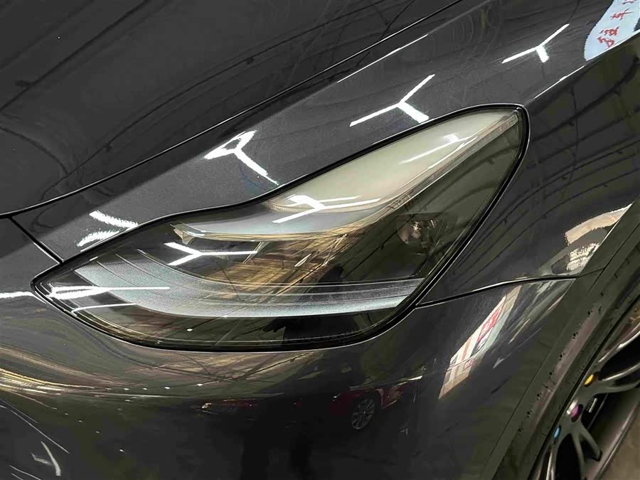 Model Y 2024 RWD - zdjęcie 16