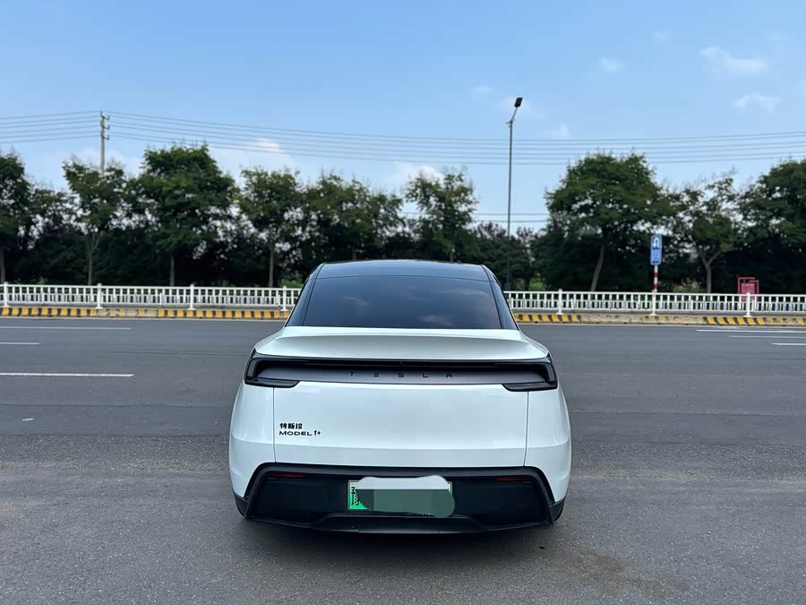 Model Y 2025 RWD - zdjęcie 4