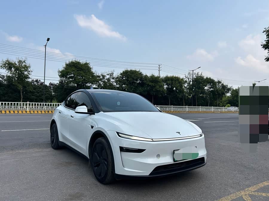 Model Y 2025 RWD - zdjęcie 7